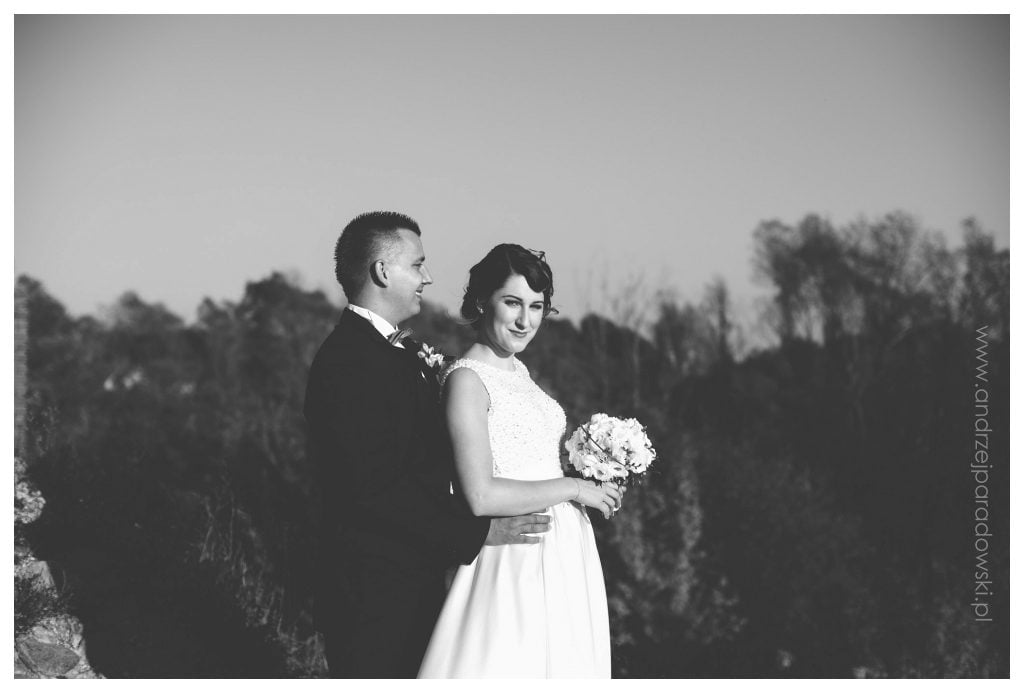 Ślub w Bobrownikach — Kasia i Adrian oraz plener w dniu ślubu fotograf slubny wloclawek (28)