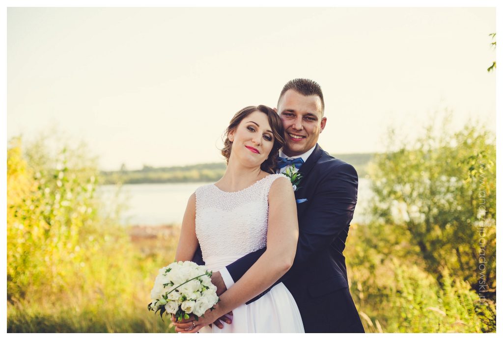 Ślub w Bobrownikach — Kasia i Adrian oraz plener w dniu ślubu fotograf slubny wloclawek (36)