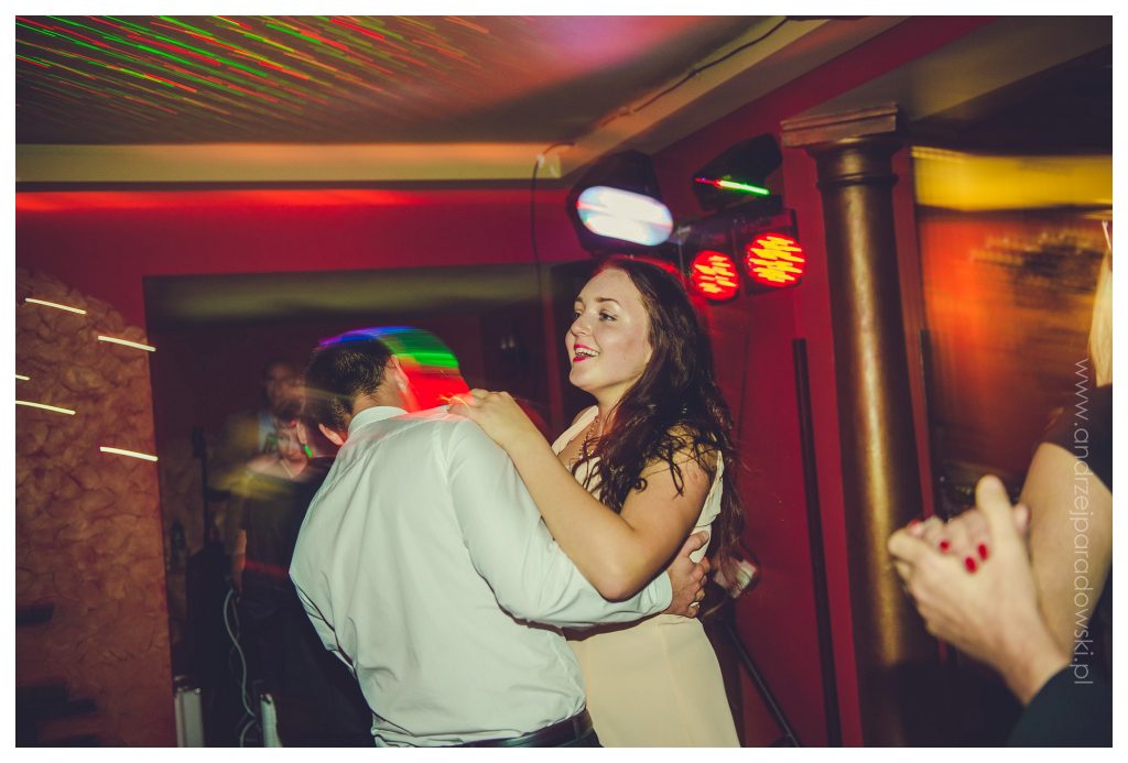 Ślub w Bobrownikach — Kasia i Adrian oraz plener w dniu ślubu fotograf slubny wloclawek (80)